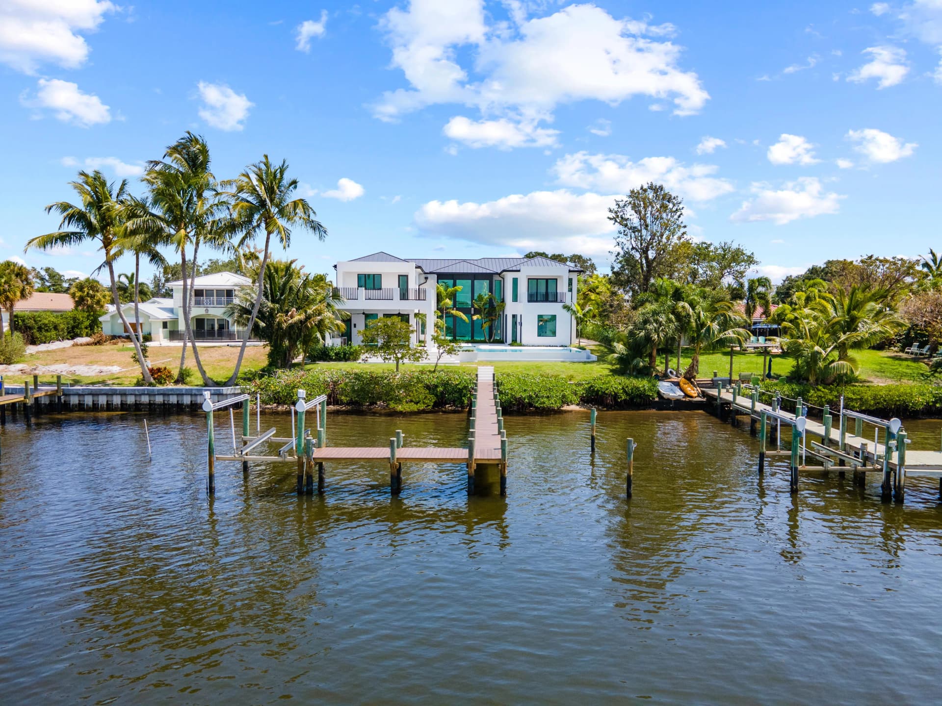 River Drive New Construction - Modern Waterfront Estate on the Loxahatchee